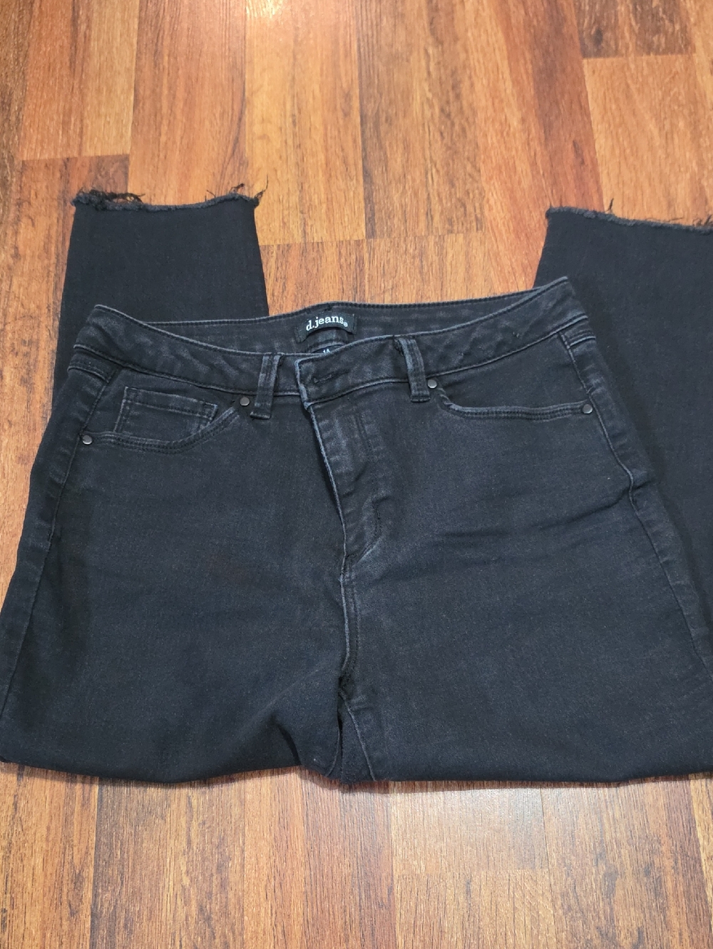 d. jeans Black High-Rise Straight Crop Jeans